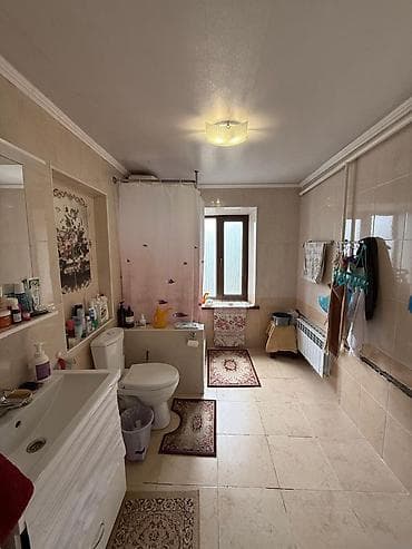 Дома: Продается уютный дом с участком в ж/м Ынтымак 📍 ул. Сакалдуу • Общая — 6