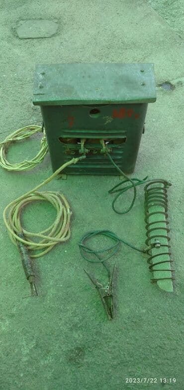 Сварочный аппаратоднофазный, рабочий