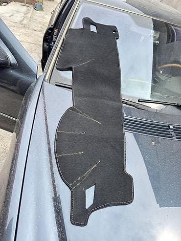 crv 2: Ворсовые Накидка на панель Mercedes-Benz, цвет - Черный, Б/у, Самовывоз — 1