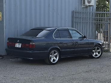 Унаа сатуу: BMW 5 series: 1993 г., 2.5 л, Кол менен иштөөчү, Бензин, Седан — 3