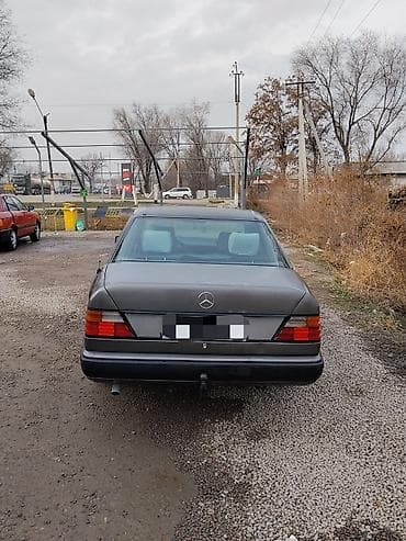 kia k7 2017: Mercedes-Benz W124: 1988 г., 2.3 л, Механика, Бензин, Седан — 3