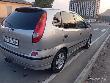 несия: Nissan Tino: 2001 г., 1.8 л, Механика, Бензин, Хэтчбэк — 5