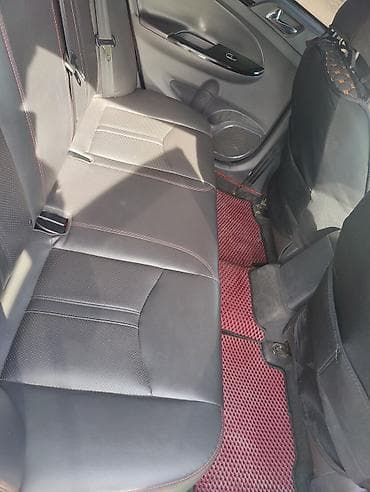 cl 7: BYD E5: 2019 г., Электромобиль, Седан — 7