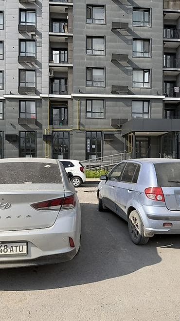 Сдается в аренду нежилое помещение на первом этаже современного жилого