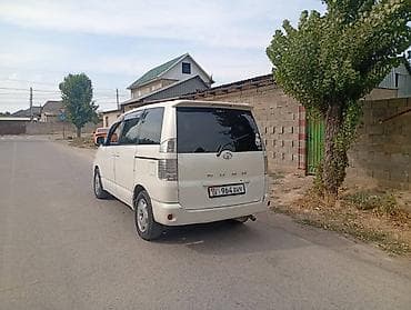 volk racing: Toyota Noah: 2006 г., Бензин, Минивэн — 4