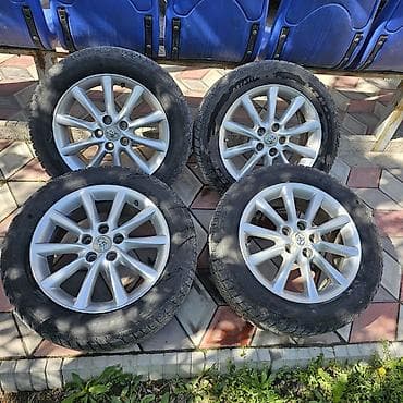 Литые Диски R 17 Toyota, Комплект, отверстий - 5, Б/у at lalafo.kg Литые Диски R 17 Toyota, Комплект, отверстий - 5, Б/у