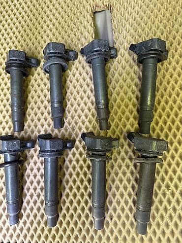 искры нет: Катушка зажигания Toyota Б/у, Оригинал, Япония — 1