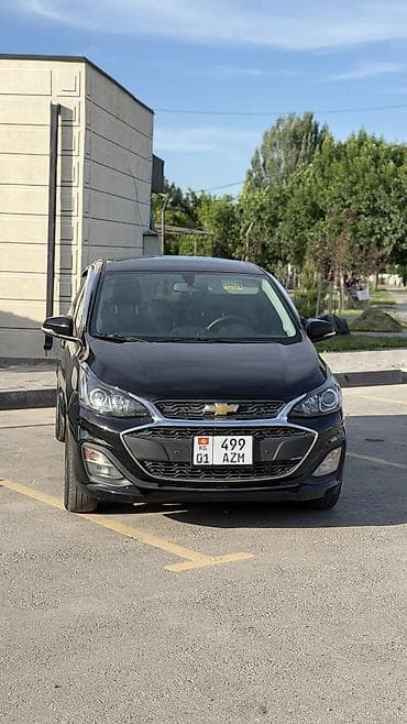 Chevrolet Spark: 2020 г., 1 л, Вариатор, Бензин, Хэтчбэк