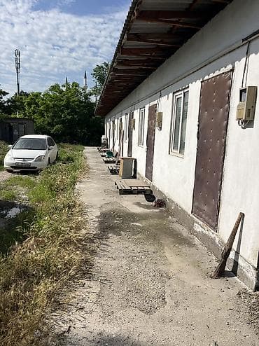 пратитутки ош: 15 м², Без мебели — 2
