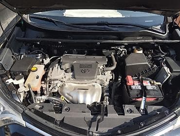 продаю авто внедорожник кроссовер: Toyota RAV4: 2018 г., 2.5 л, Автомат, Бензин, Кроссовер — 2