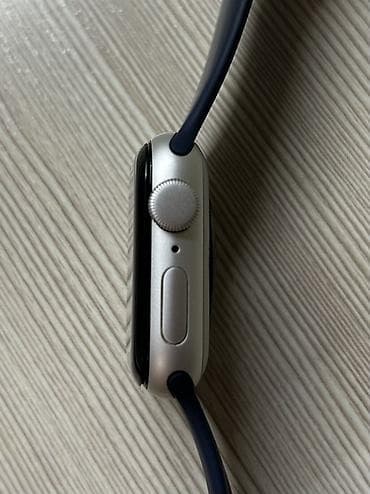 m 52: Продаю Apple Watch SE 2 Есть защитное стекло(+запасная) Не вскрывали В — 3