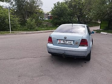 Продажа авто: Volkswagen Bora: 2003 г., 1.6 л, Автомат, Бензин, Седан — 4