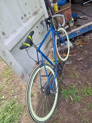 обувь в школу: Шоссейный велосипед, Рама L (172 - 185 см), Б/у — 2