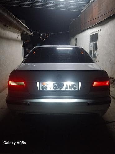 BMW: BMW 5 series: 2001 г., 2.5 л, Механика, Бензин, Седан — 2