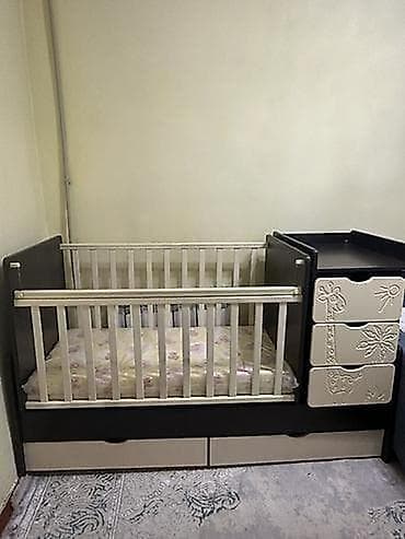 Продам манеж цена символическая 3000 самовывоз at lalafo.kg Продам манеж цена символическая 3000 самовывоз