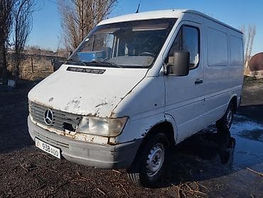 Легкий грузовик, Mercedes-Benz, Стандарт, 3 т, Б/у at lalafo.kg Легкий грузовик, Mercedes-Benz, Стандарт, 3 т, Б/у