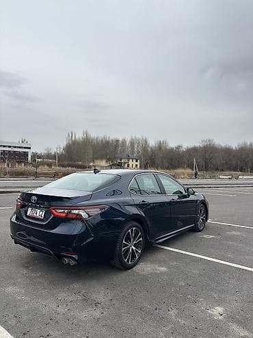 4runner 2010: Toyota Camry: 2020 г., 2.5 л, Автомат, Бензин, Седан — 5