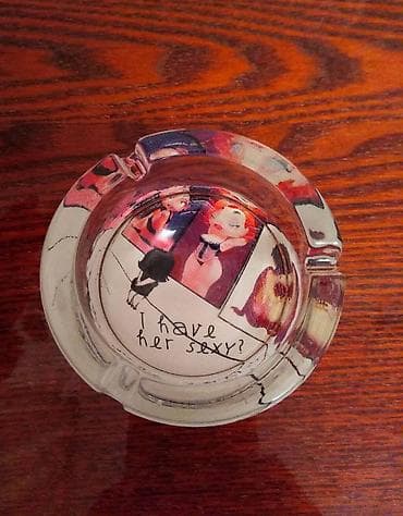 шар: Продаю декор для дома: 1. Сувенир Москва, если потрясти, внутри шара — 9