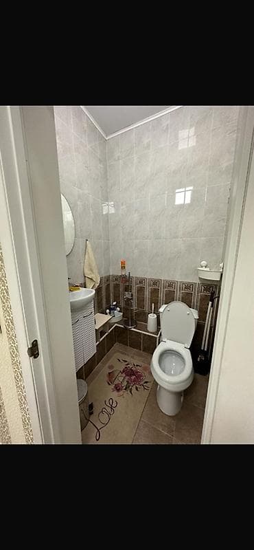 оборудование бизнес: Аренда офисов, 127 м², В жилом комплексе — 3
