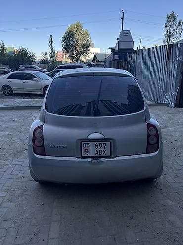70 сом: Nissan Март: 2003 г., 1.3 л, Автомат, Бензин, Хетчбек — 4