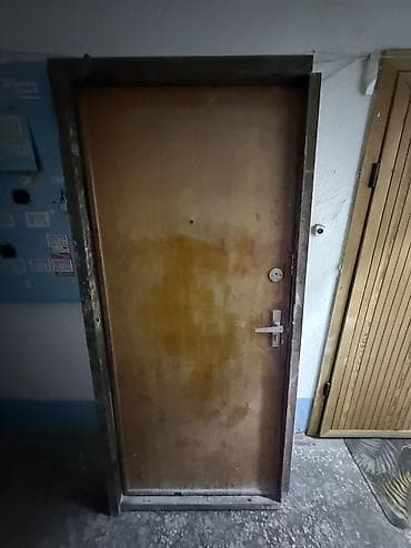 эшик ром фото: Двери для домов и квартир, Деревянная, Одностворчатая, цвет - Коричневый — 2