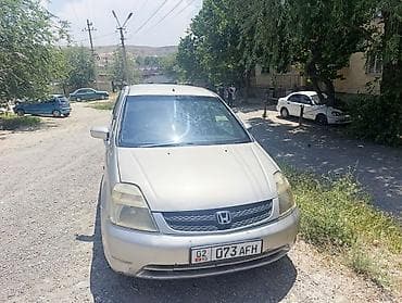 beta ff: Honda Stream: 2002 г., 1.7 л, Автомат, Бензин, Универсал — 4