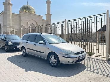 Ford Focus: 2002 г., 2 л, Механика, Бензин, Универсал
