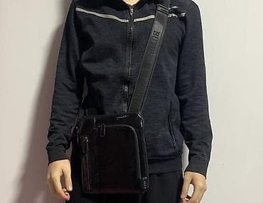 Классические сумки: Сумка через плечо Butun люкс качество, компактная, черная, с тиснением — 3