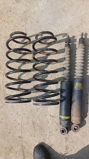 Комплект амортизаторов Toyota Оригинал, Япония at lalafo.kg Комплект амортизаторов Toyota Оригинал, Япония
