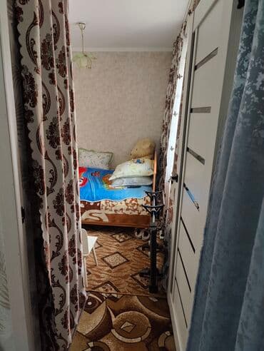 продаю дом алтын ордо новопавловка: 3 бөлмө, 69 кв. м, 104-серия, 4 кабат — 3