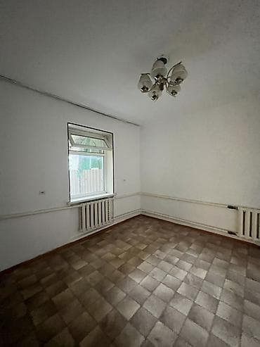 osh flat: 2 комнаты, Агентство недвижимости, Только девушкам, от 1 года — 3