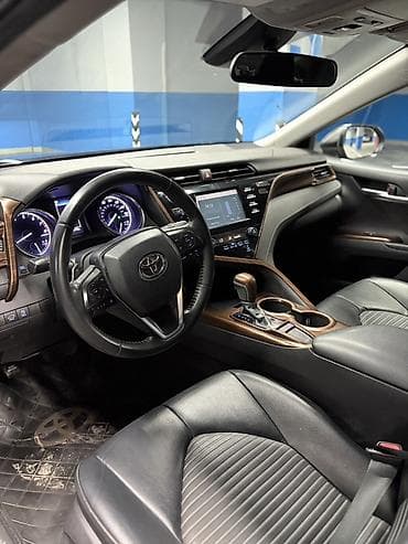 зона: Toyota Camry: 2019 г., 2.5 л, Автомат, Бензин, Седан — 7