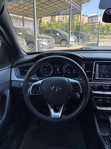 юиз: Hyundai Sonata: 2017 г., 2 л, Автомат, Газ, Седан — 9