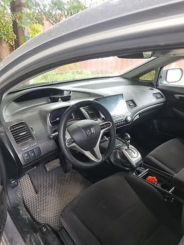 коврик: Honda Civic: 2007 г., 1.8 л, Автомат, Бензин, Седан — 3