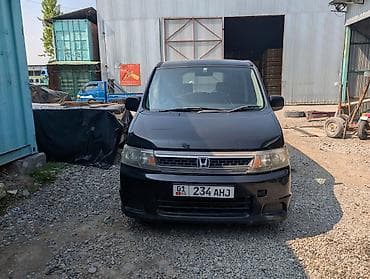 Honda Stepwgn: 2004 г., 2 л, Автомат, Бензин, Минивэн