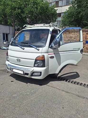 камаз салон: Легкий грузовик, Hyundai, Стандарт, Б/у — 1