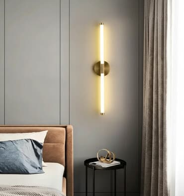 бра на стену: Элегантный настенный светильник с цилиндрическим плафоном и — 1