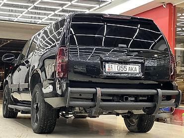 Транспорт: Chevrolet Tahoe: 2008 г., Внедорожник — 3