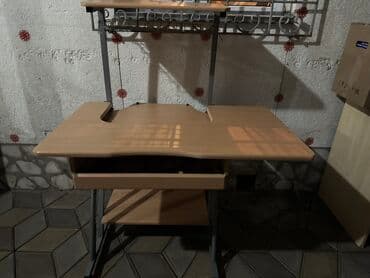 Компьютерный столик