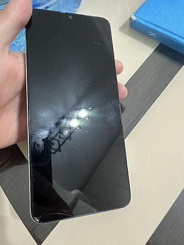 Redmi 13c Б/у128гб на корпусе маленькая трещина и на экране