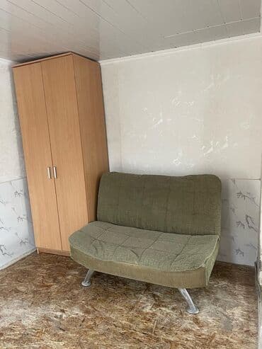 сдаю дом с условиями: 2 комнаты, Собственник, С мебелью полностью, С мебелью частично — 1