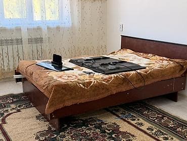 Спальный гарнитур, Двуспальная кровать, Дерево, цвет - Коричневый