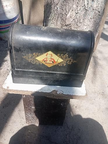 Швейная машина Механическая, Ручной