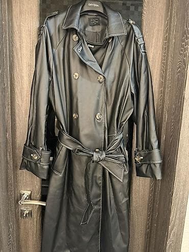 Состояние: один выход / как новый 	•	Материал: эко-кожа 	•	Цвет