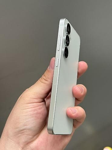 дисплей s9: Samsung Galaxy S25, Б/у — 4