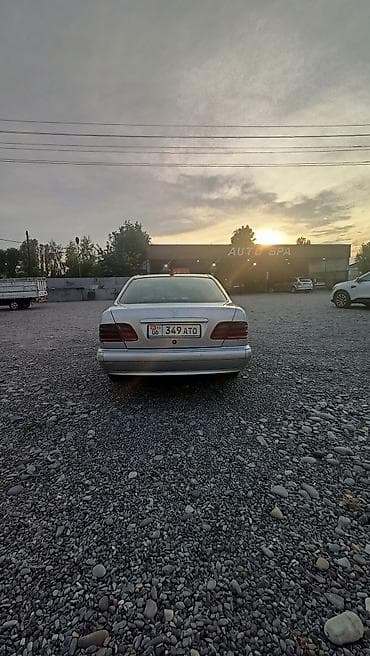 Продажа авто: Mercedes-Benz E-Class: 2001 г., 2.7 л, Автомат, Дизель, Седан — 4