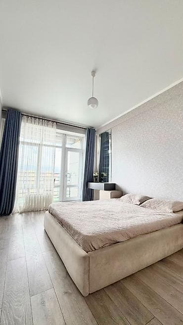 квартиру юг 2: 3 комнаты, 75 м², Юг-2 мкр Элитка, 10 этаж, Евроремонт — 1