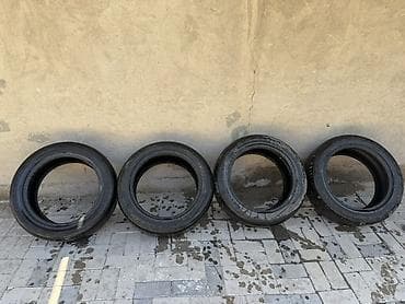 Комплект летних шин — 4 штуки. - Размер: 215/55 R17 - Индекс