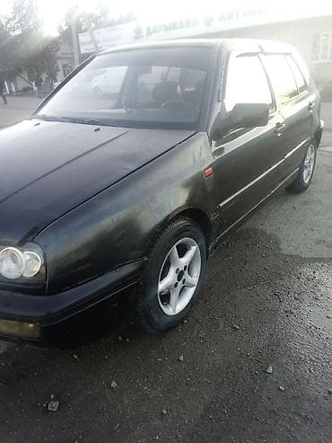 Volkswagen Golf: 1992 г., Хэтчбэк