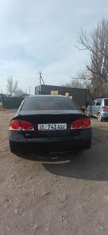 x 5: Honda Civic: 2006 г., 1.8 л, Ручные, Бензин, Седан — 5